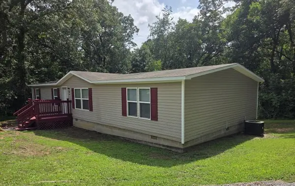 830 Telephone RD, Galatia, IL 62935