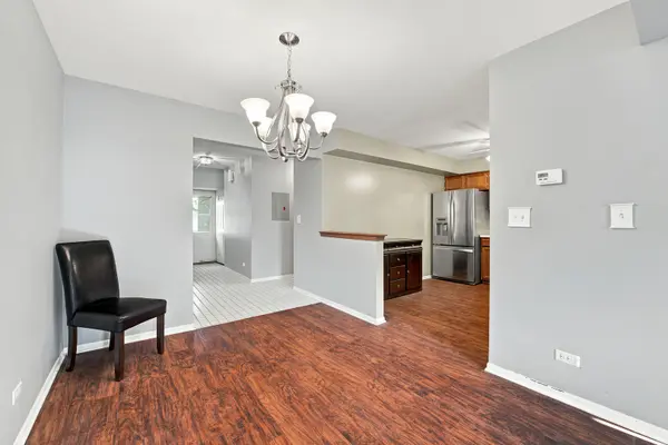 875 N Tamarac BLVD, Addison, IL 60101