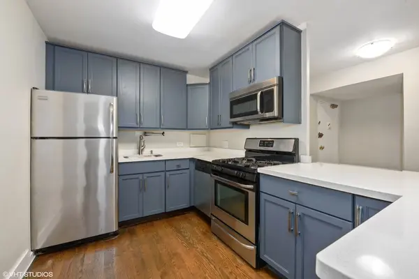 253 E Delaware PL #12A, Chicago, IL 60611