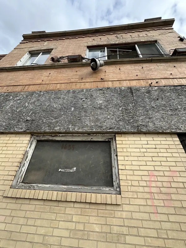 1659 S Pulaski RD, Chicago, IL 60623