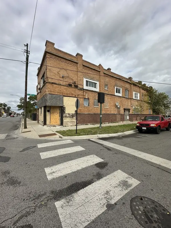1659 S Pulaski RD, Chicago, IL 60623