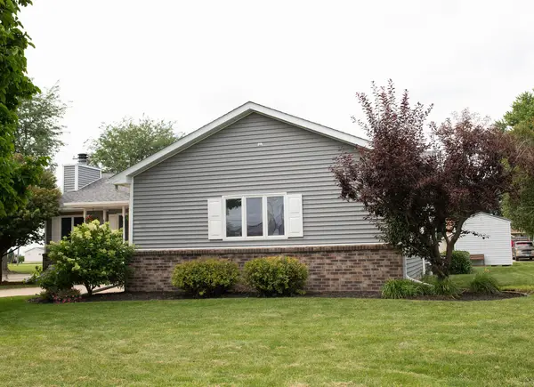 402 Kilmer ST, Ashton, IL 61006