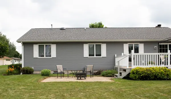 402 Kilmer ST, Ashton, IL 61006