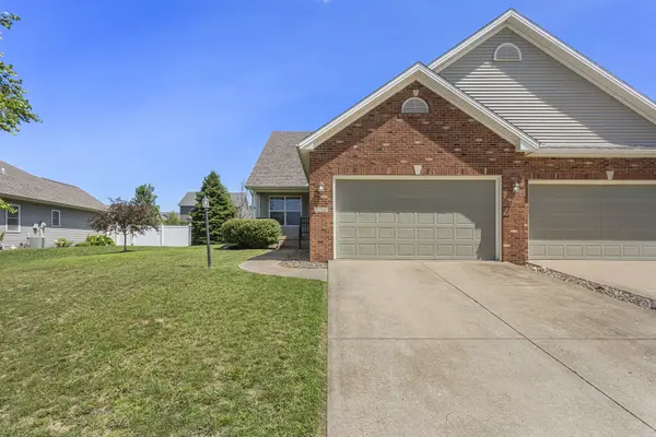 1710 Timber Wolf LN, Mahomet, IL 61853