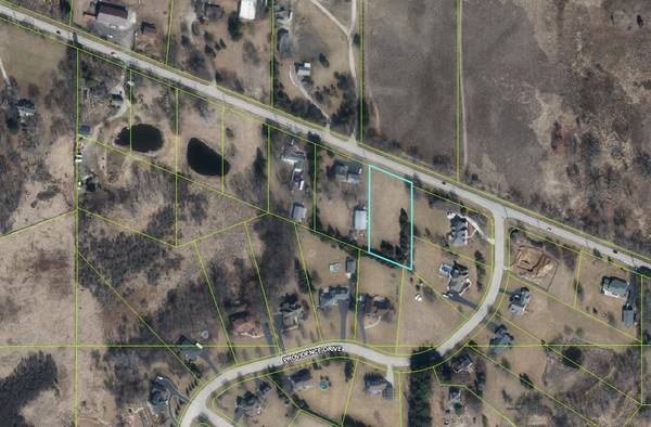 401 W Lincoln RD, Mchenry, IL 60051