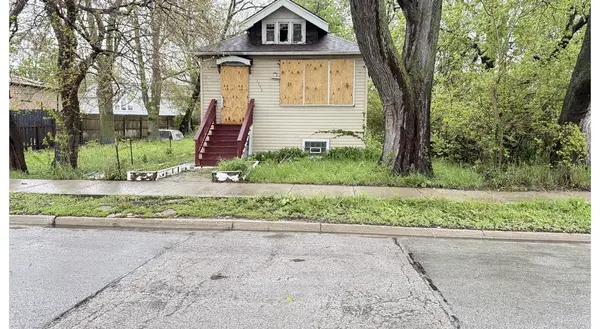 1044 W 115th ST, Chicago, IL 60643