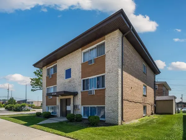 4728 N Olcott AVE, Harwood Heights, IL 60706