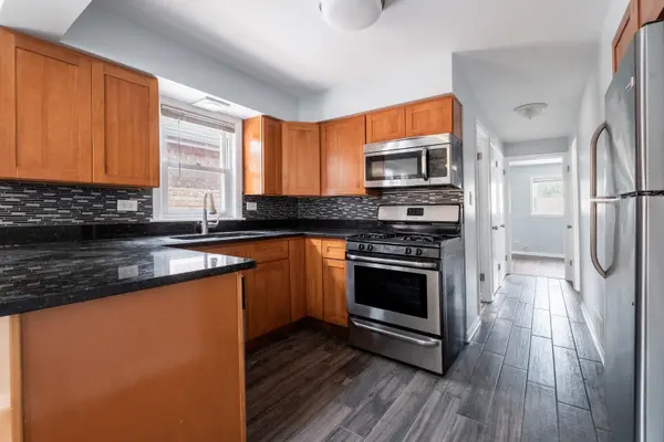 11233 S Whipple ST, Chicago, IL 60655