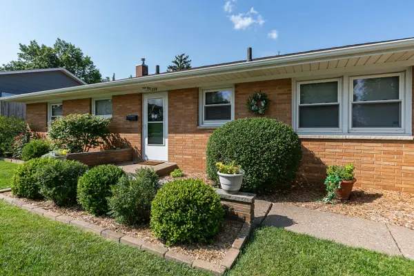 2229 W Hayes ST, Davenport, IA 52804