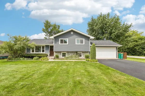 0N210 Prince Crossing RD, West Chicago, IL 60185