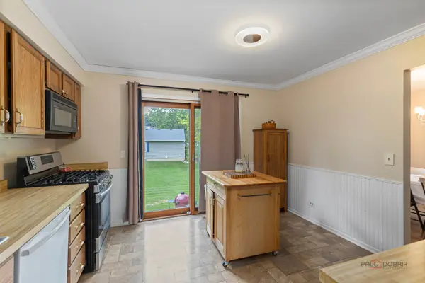 32 Asbury Lane, Cary, IL 60013