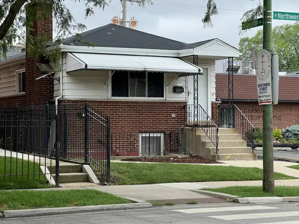 6576 N Northwest HWY, Chicago, IL 60631