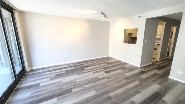 10 E Ontario ST #2406, Chicago, IL 60611