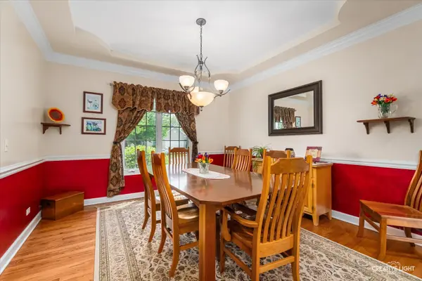 614 Pine ST, Sugar Grove, IL 60554