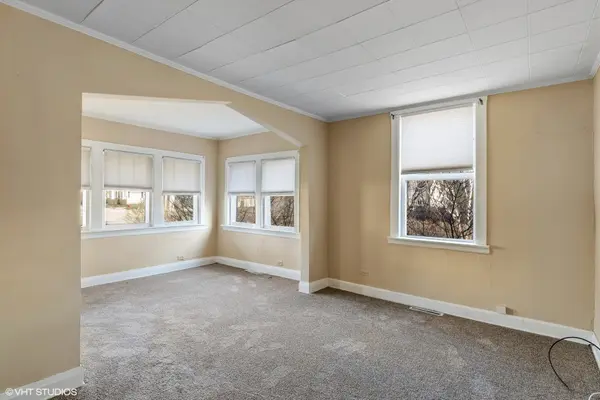 Address not disclosed, Libertyville, IL 60048
