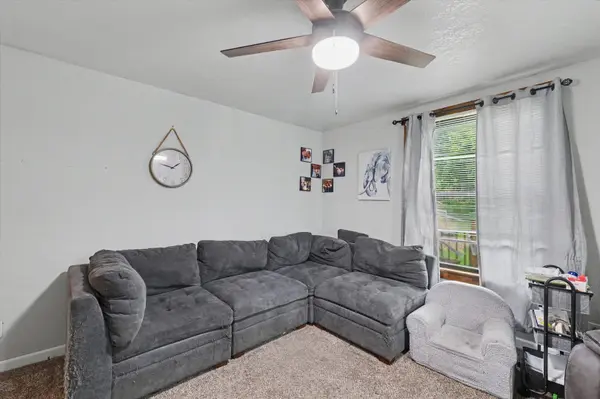 350 S Elm ST, Paxton, IL 60957