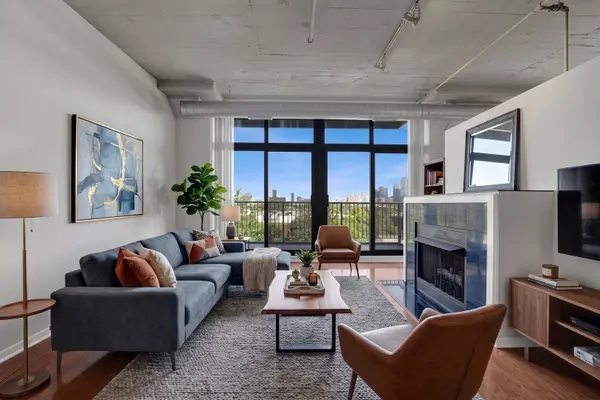 1525 S Sangamon ST #504, Chicago, IL 60608