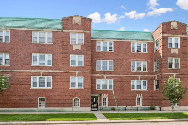 5 Randolph ST #3C, Oak Park, IL 60302
