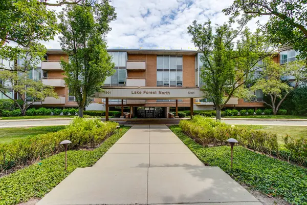 1301 N Western AVE #235, Lake Forest, IL 60045