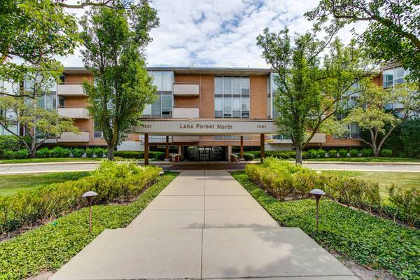 1301 N Western AVE #235, Lake Forest, IL 60045