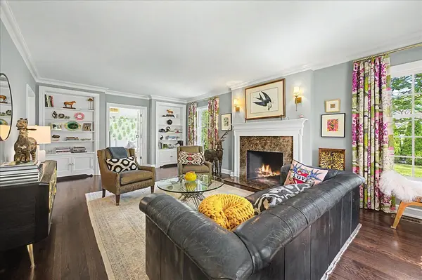 1140 Oakley AVE, Winnetka, IL 60093