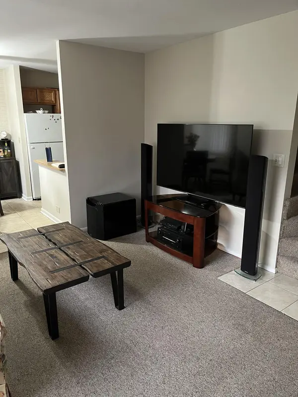 2404 Algonquin RD #5, Rolling Meadows, IL 60008
