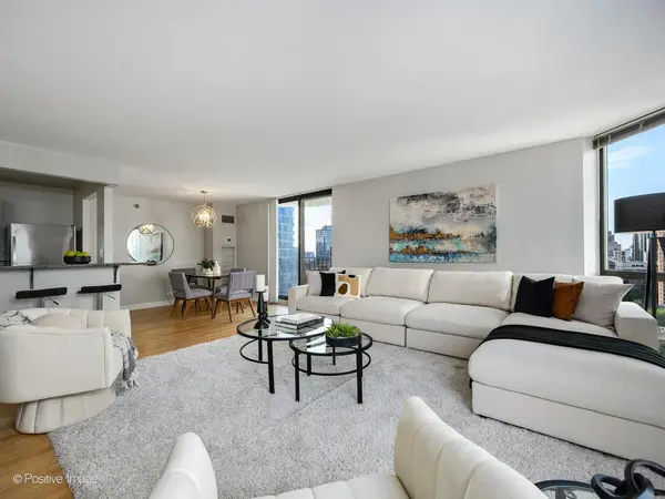 70 W Huron ST #1602, Chicago, IL 60654