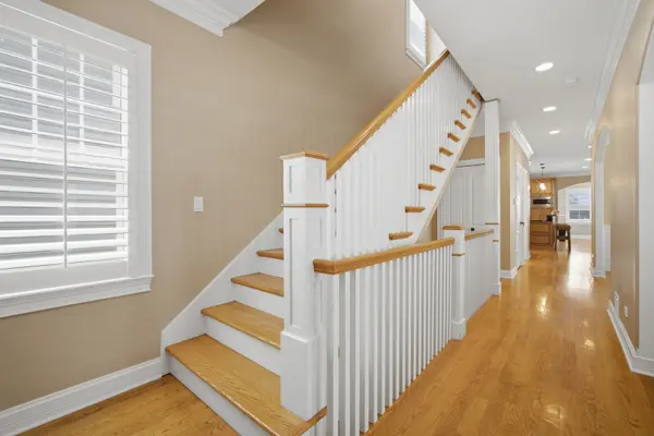 1308 Edgewood RD, Lake Forest, IL 60045