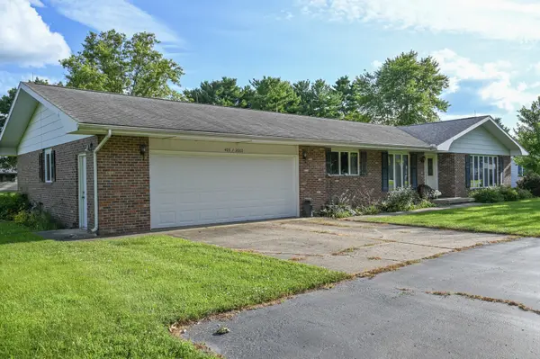 405 E Main ST, Royal, IL 61871