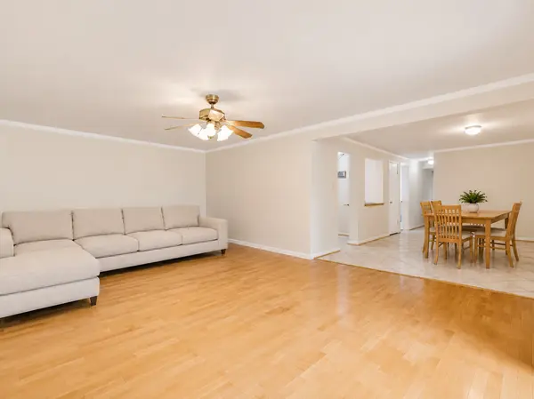 8517 W Catherine AVE #181, Chicago, IL 60656
