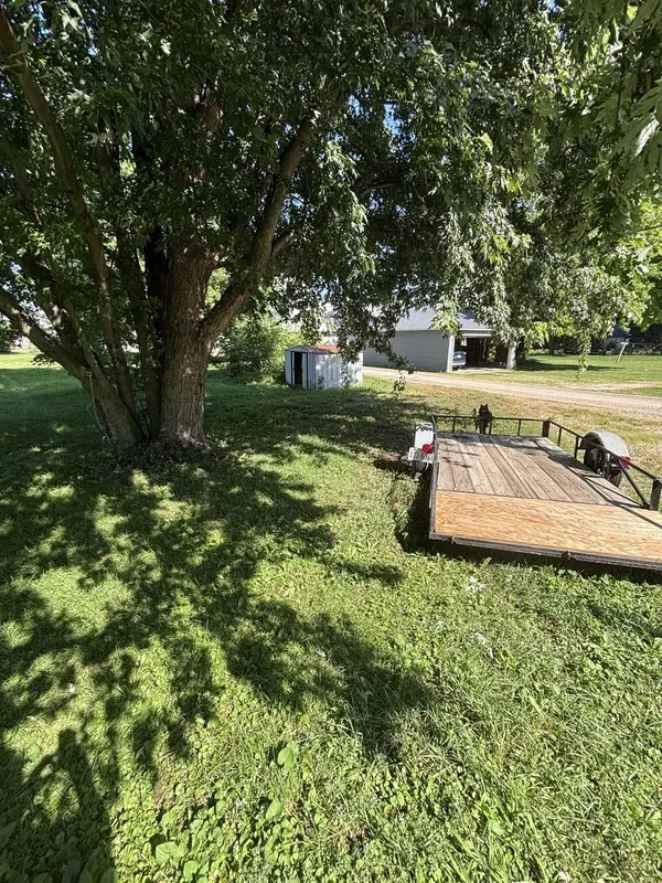 506 Paddock AVE, Ashton, IL 61006