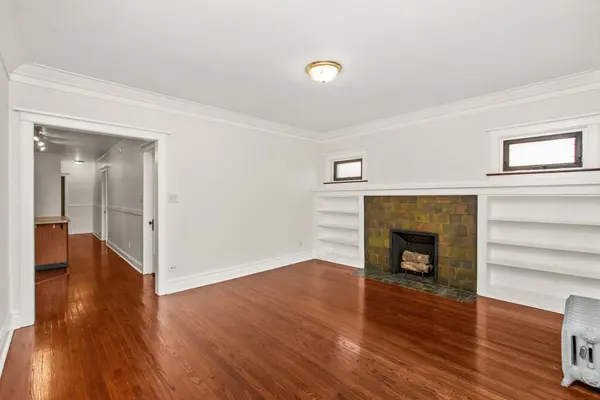 6144 S Indiana AVE #2F, Chicago, IL 60637