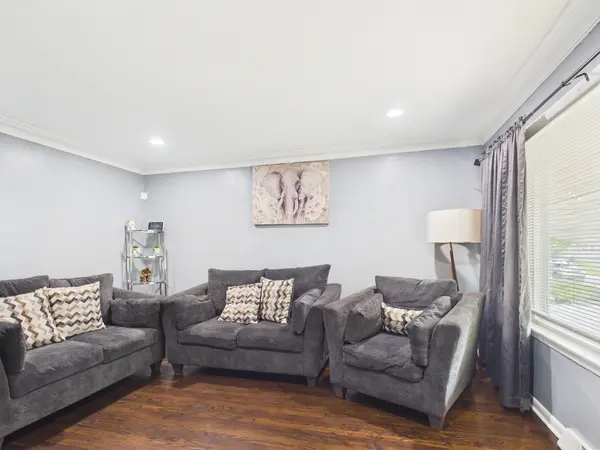 234 W 117th ST, Chicago, IL 60628