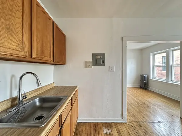 2432 N LINDEN PL #305, Chicago, IL 60647