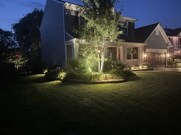 486 Rock Hall CIR, Grayslake, IL 60030