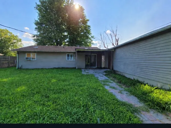 4490 Lake DR, Granite City, IL 62040