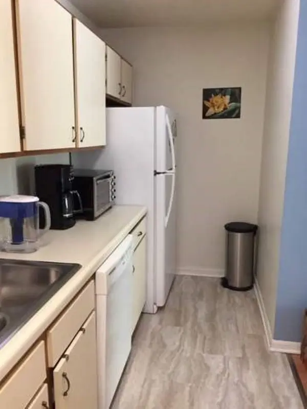 2024 N RAND RD #205, Palatine, IL 60074