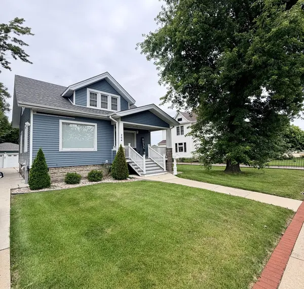 264 E 161st PL, South Holland, IL 60473