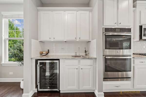 23641 N Sanctuary Club DR, Kildeer, IL 60047