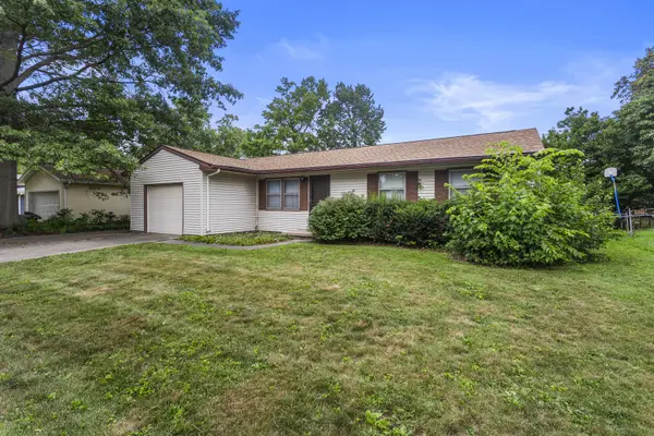 2306 Belmore DR, Champaign, IL 61821