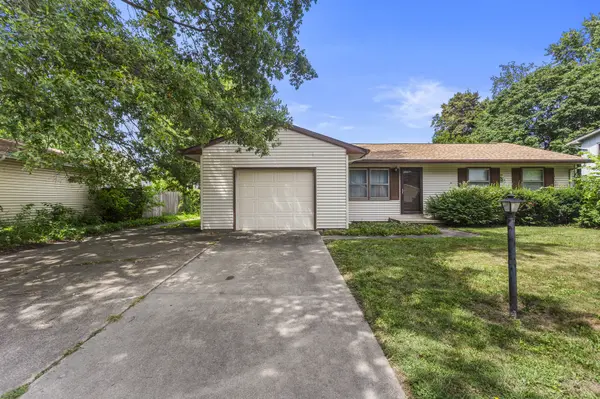 2306 Belmore DR, Champaign, IL 61821
