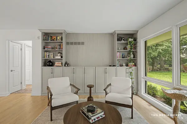 5S637 Vest AVE, Naperville, IL 60563