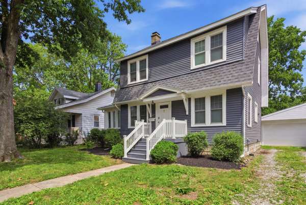 714 Arlington CT, Champaign, IL 61820