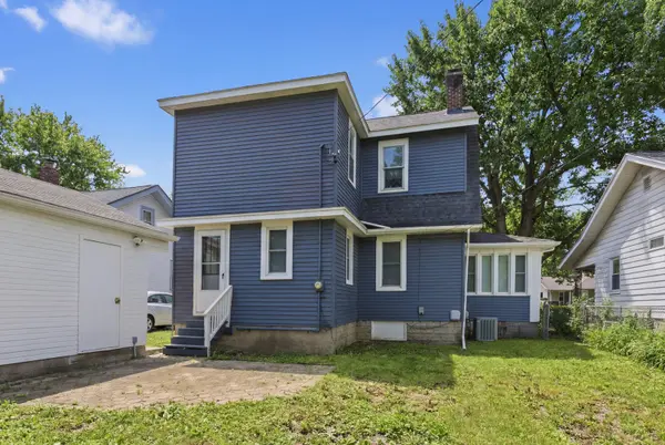 714 Arlington CT, Champaign, IL 61820