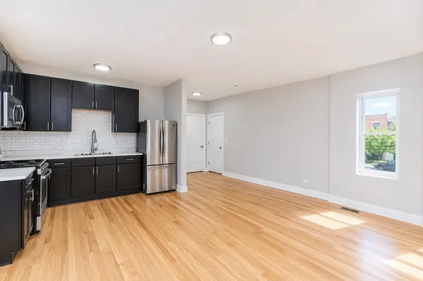 7944 S Ellis AVE #1, Chicago, IL 60619