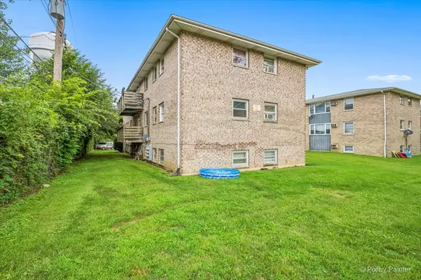 409 Ann ST, South Elgin, IL 60177