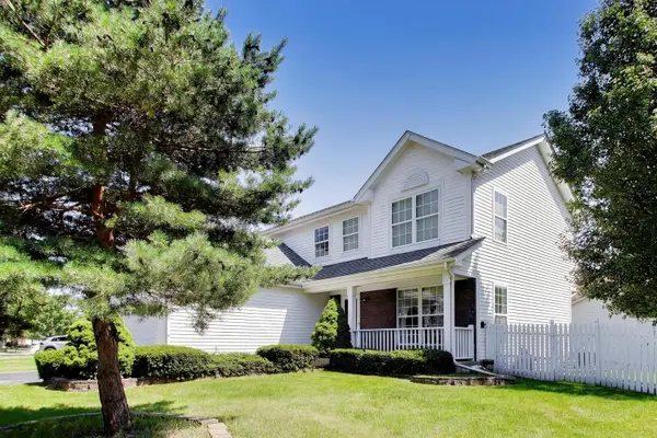 113 Linden AVE, Streamwood, IL 60107