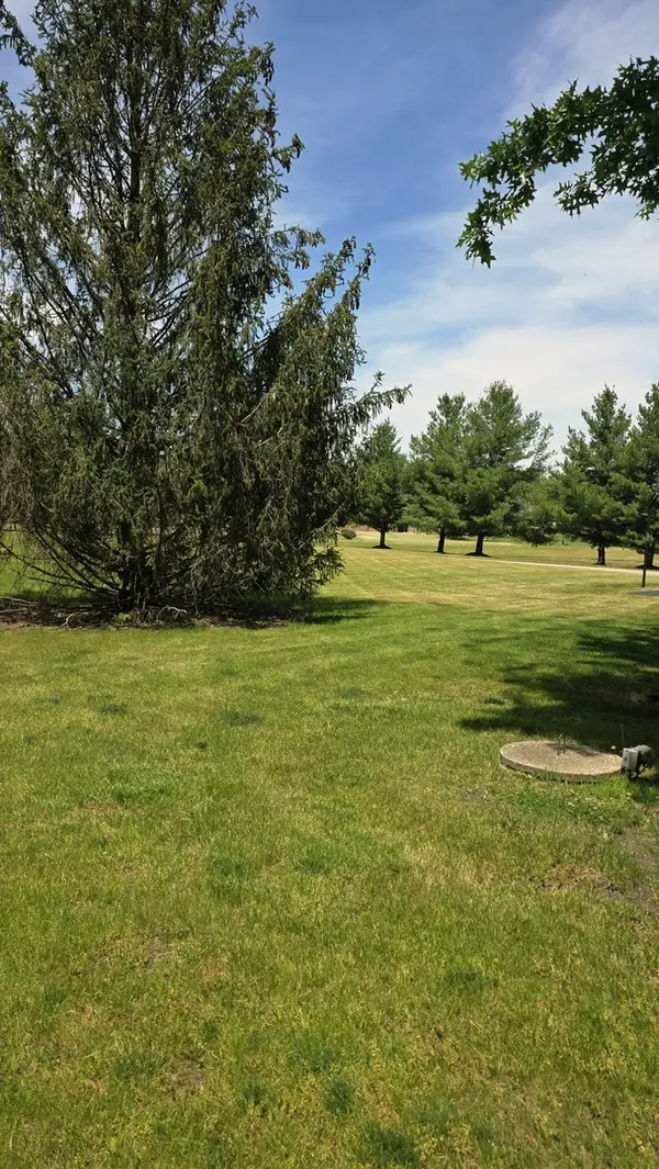4205 Alex DR, Crystal Lake, IL 60012