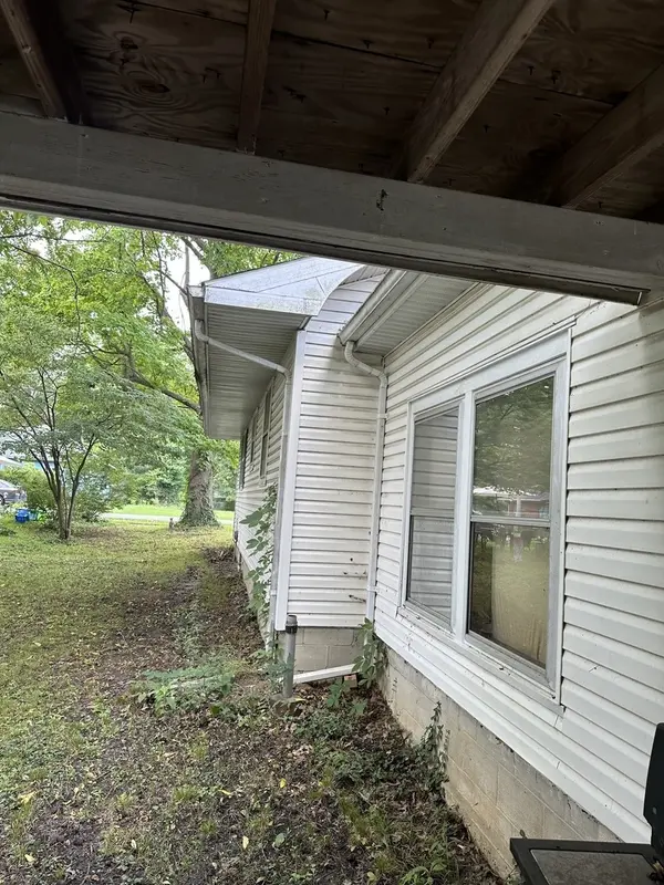 521 N Springer ST, Carbondale, IL 62901