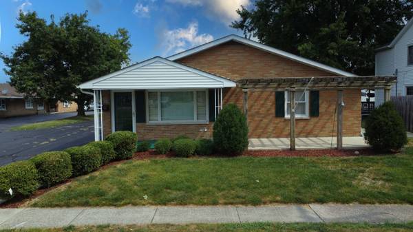 304 E Cherry ST #1, Watseka, IL 60970